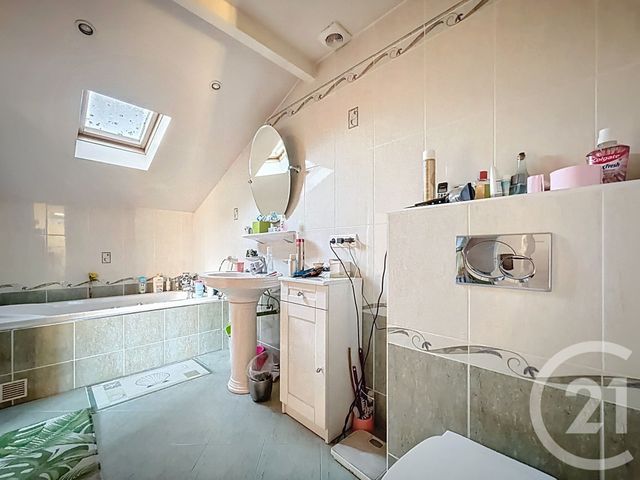 maison à vendre - 8 pièces - 228.33 m2 - MONTFERMEIL - 93 - ILE-DE-FRANCE - Century 21 Coeur De Ville