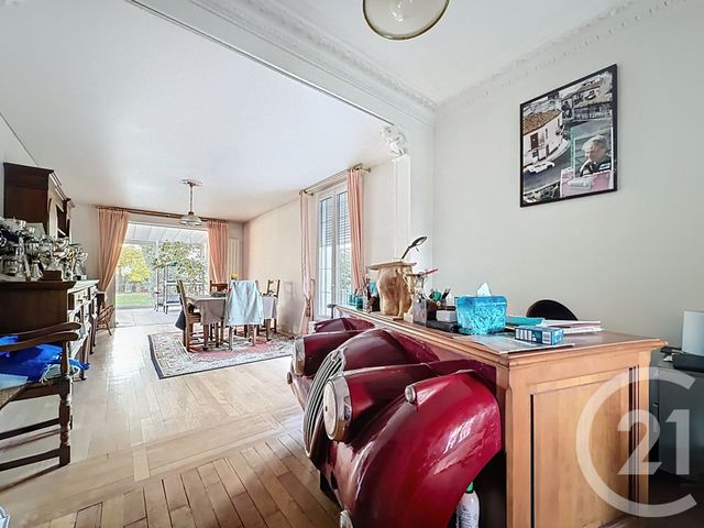 maison à vendre - 8 pièces - 228.33 m2 - MONTFERMEIL - 93 - ILE-DE-FRANCE - Century 21 Coeur De Ville