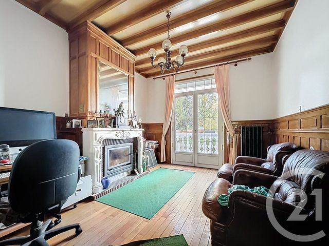 maison à vendre - 8 pièces - 228.33 m2 - MONTFERMEIL - 93 - ILE-DE-FRANCE - Century 21 Coeur De Ville