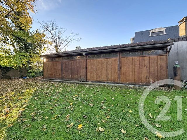 maison à vendre - 8 pièces - 228.33 m2 - MONTFERMEIL - 93 - ILE-DE-FRANCE - Century 21 Coeur De Ville