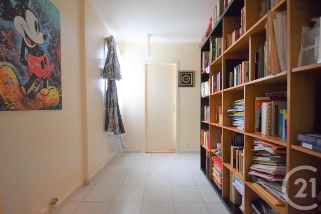 Appartement F3 à vendre - 3 pièces - 75.92 m2 - CLICHY SOUS BOIS - 93 - ILE-DE-FRANCE - Century 21 Coeur De Ville