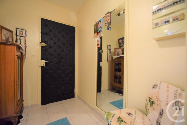Appartement F3 à vendre - 3 pièces - 75.92 m2 - CLICHY SOUS BOIS - 93 - ILE-DE-FRANCE - Century 21 Coeur De Ville