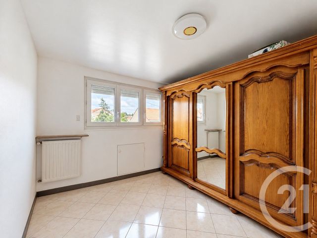 maison à vendre - 8 pièces - 154.88 m2 - MONTFERMEIL - 93 - ILE-DE-FRANCE - Century 21 Coeur De Ville
