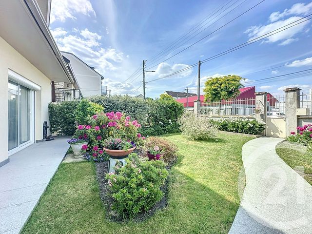 maison à vendre - 6 pièces - 145.47 m2 - MONTFERMEIL - 93 - ILE-DE-FRANCE - Century 21 Coeur De Ville