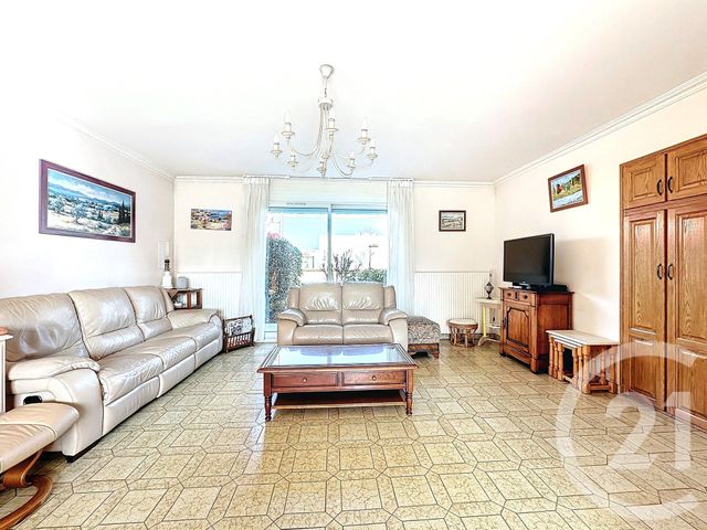 maison à vendre - 6 pièces - 145.47 m2 - MONTFERMEIL - 93 - ILE-DE-FRANCE - Century 21 Coeur De Ville