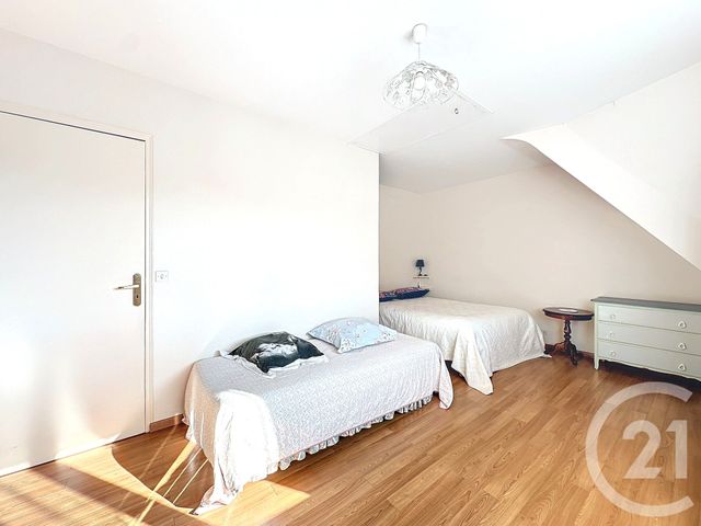 maison à vendre - 6 pièces - 145.47 m2 - MONTFERMEIL - 93 - ILE-DE-FRANCE - Century 21 Coeur De Ville