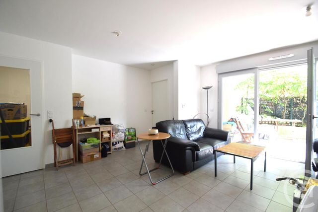 Appartement F2 à vendre - 2 pièces - 44.11 m2 - MONTFERMEIL - 93 - ILE-DE-FRANCE - Century 21 Coeur De Ville