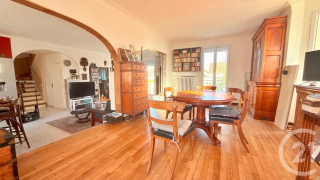 maison à vendre - 6 pièces - 140.0 m2 - MONTFERMEIL - 93 - ILE-DE-FRANCE - Century 21 Coeur De Ville