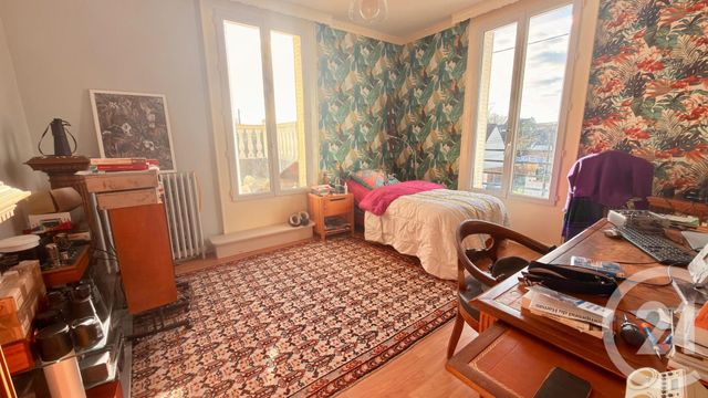 maison à vendre - 6 pièces - 140.0 m2 - MONTFERMEIL - 93 - ILE-DE-FRANCE - Century 21 Coeur De Ville