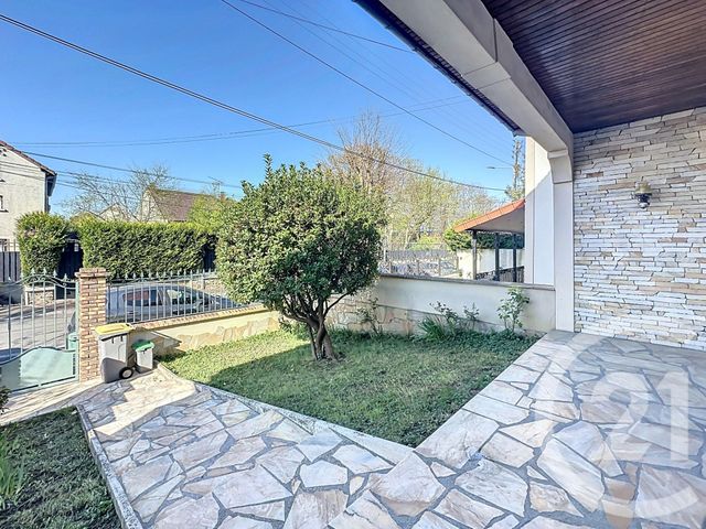 maison à vendre - 7 pièces - 127.26 m2 - MONTFERMEIL - 93 - ILE-DE-FRANCE - Century 21 Coeur De Ville