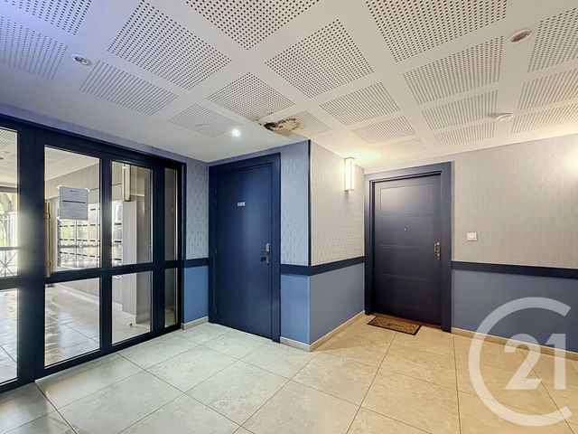 Appartement F3 à vendre - 3 pièces - 50.0 m2 - MONTFERMEIL - 93 - ILE-DE-FRANCE - Century 21 Coeur De Ville