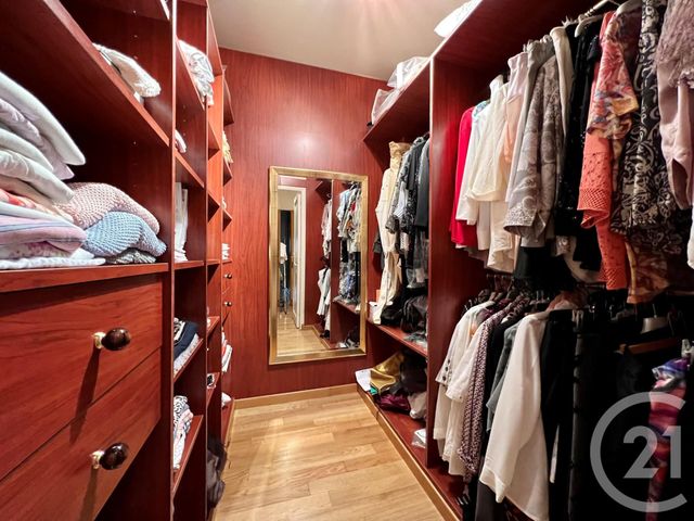 maison à vendre - 9 pièces - 360.0 m2 - MONTFERMEIL - 93 - ILE-DE-FRANCE - Century 21 Coeur De Ville