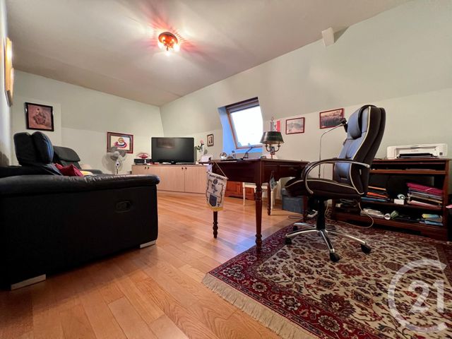 maison à vendre - 9 pièces - 360.0 m2 - MONTFERMEIL - 93 - ILE-DE-FRANCE - Century 21 Coeur De Ville