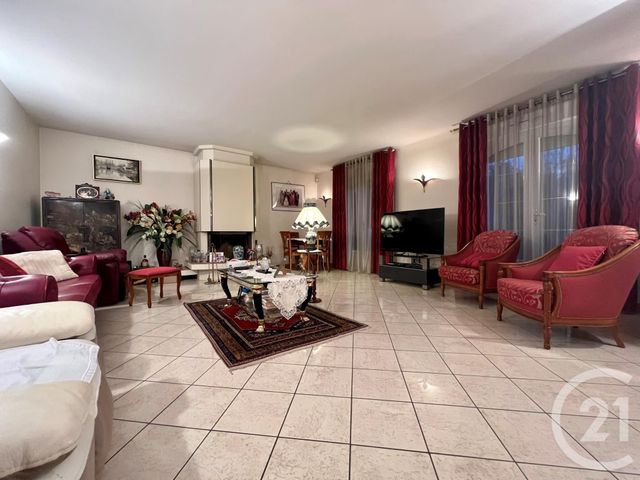 maison à vendre - 9 pièces - 360.0 m2 - MONTFERMEIL - 93 - ILE-DE-FRANCE - Century 21 Coeur De Ville