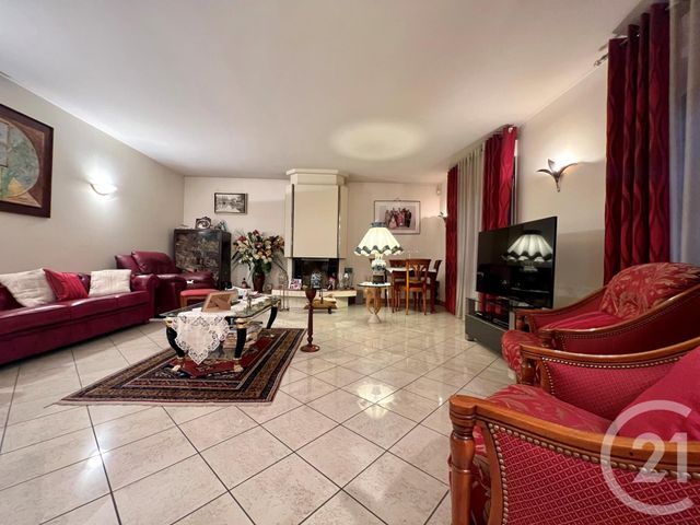 maison à vendre - 9 pièces - 360.0 m2 - MONTFERMEIL - 93 - ILE-DE-FRANCE - Century 21 Coeur De Ville