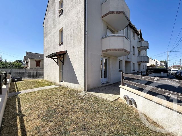 Appartement F3 à vendre - 3 pièces - 50.0 m2 - MONTFERMEIL - 93 - ILE-DE-FRANCE - Century 21 Coeur De Ville