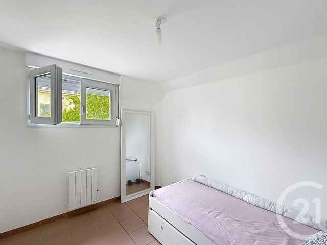 Afficher la photo en grand Appartement F3 à vendre - 3 pièces - 47.39 m2 - MONTFERMEIL - 93 - ILE-DE-FRANCE - Century 21 Coeur De Ville