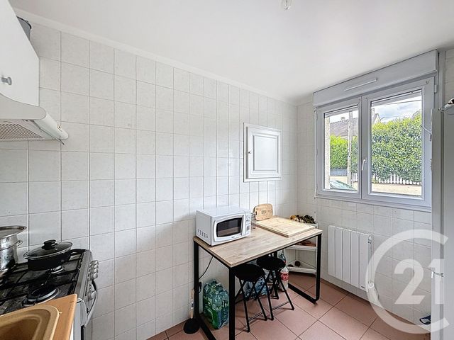 Afficher la photo en grand Appartement F3 à vendre - 3 pièces - 47.39 m2 - MONTFERMEIL - 93 - ILE-DE-FRANCE - Century 21 Coeur De Ville