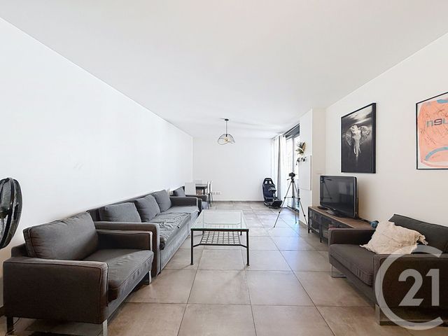 Appartement F2 à vendre - 2 pièces - 52.0 m2 - MONTFERMEIL - 93 - ILE-DE-FRANCE - Century 21 Coeur De Ville