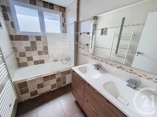 maison à vendre - 7 pièces - 218.0 m2 - MONTFERMEIL - 93 - ILE-DE-FRANCE - Century 21 Coeur De Ville