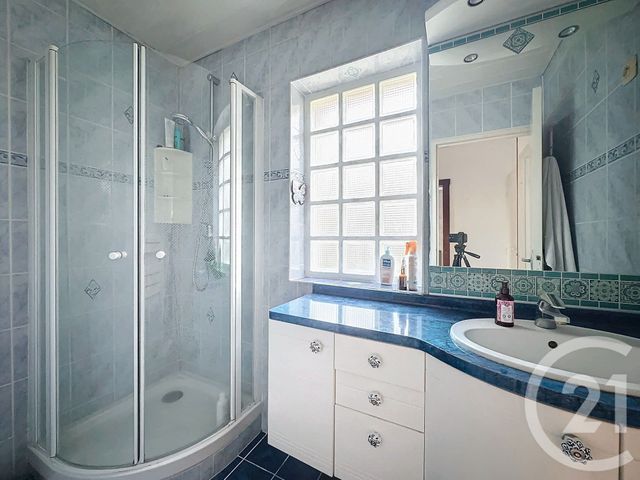 maison à vendre - 7 pièces - 126.04 m2 - MONTFERMEIL - 93 - ILE-DE-FRANCE - Century 21 Coeur De Ville