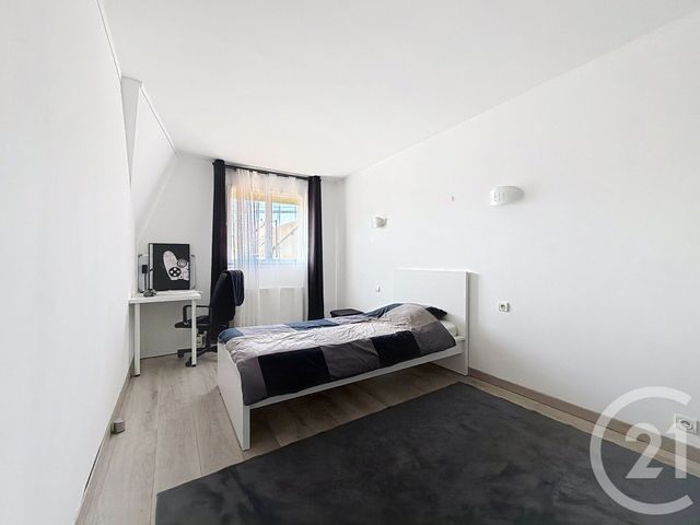 maison à vendre - 7 pièces - 214.0 m2 - MONTFERMEIL - 93 - ILE-DE-FRANCE - Century 21 Coeur De Ville