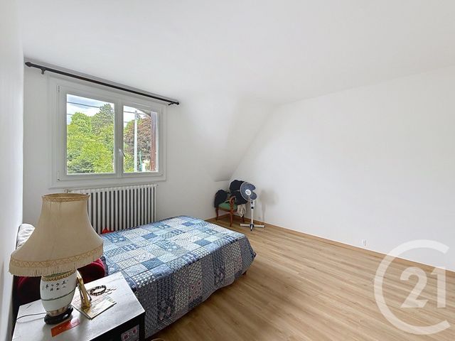 maison à vendre - 6 pièces - 147.28 m2 - MONTFERMEIL - 93 - ILE-DE-FRANCE - Century 21 Coeur De Ville
