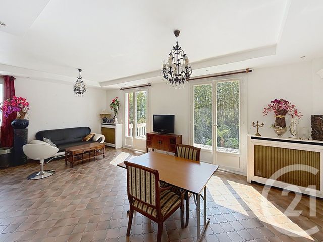 maison à vendre - 6 pièces - 147.28 m2 - MONTFERMEIL - 93 - ILE-DE-FRANCE - Century 21 Coeur De Ville