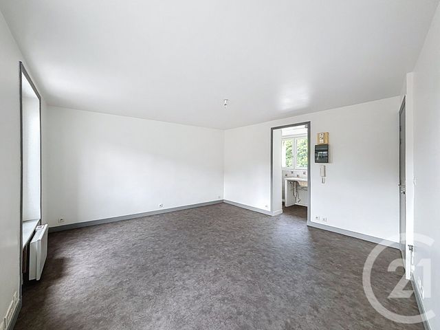 Appartement F1 à vendre - 1 pièce - 27.21 m2 - MONTFERMEIL - 93 - ILE-DE-FRANCE - Century 21 Coeur De Ville