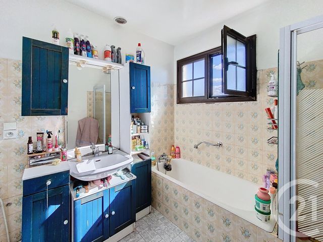 maison à vendre - 6 pièces - 105.0 m2 - MONTFERMEIL - 93 - ILE-DE-FRANCE - Century 21 Coeur De Ville