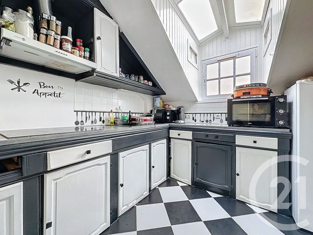 maison à vendre - 10 pièces - 240.57 m2 - MONTFERMEIL - 93 - ILE-DE-FRANCE - Century 21 Coeur De Ville