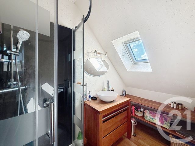 maison à vendre - 5 pièces - 64.77 m2 - MONTFERMEIL - 93 - ILE-DE-FRANCE - Century 21 Coeur De Ville