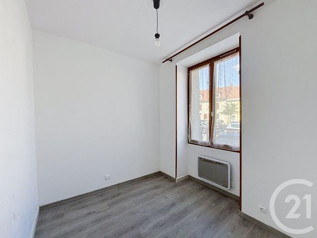 Appartement F3 à vendre - 3 pièces - 40.27 m2 - MONTFERMEIL - 93 - ILE-DE-FRANCE - Century 21 Coeur De Ville