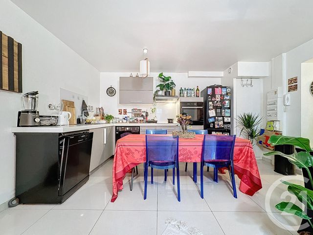 Appartement F2 à vendre - 2 pièces - 44.1 m2 - MONTFERMEIL - 93 - ILE-DE-FRANCE - Century 21 Coeur De Ville