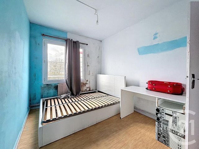 Appartement à vendre - 4 pièces - 65.0 m2 - CLICHY SOUS BOIS - 93 - ILE-DE-FRANCE - Century 21 Coeur De Ville