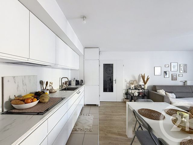 Afficher la photo en grand Appartement F3 à vendre - 3 pièces - 63.64 m2 - GAGNY - 93 - ILE-DE-FRANCE - Century 21 Coeur De Ville