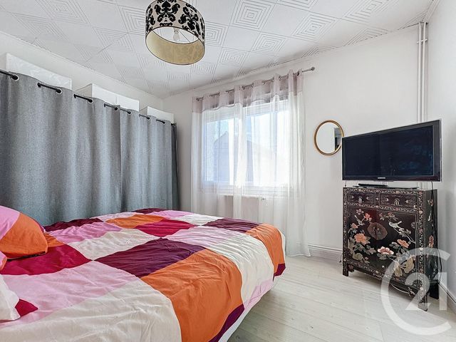 Afficher la photo en grand maison à vendre - 5 pièces - 107.65 m2 - CLICHY SOUS BOIS - 93 - ILE-DE-FRANCE - Century 21 Coeur De Ville