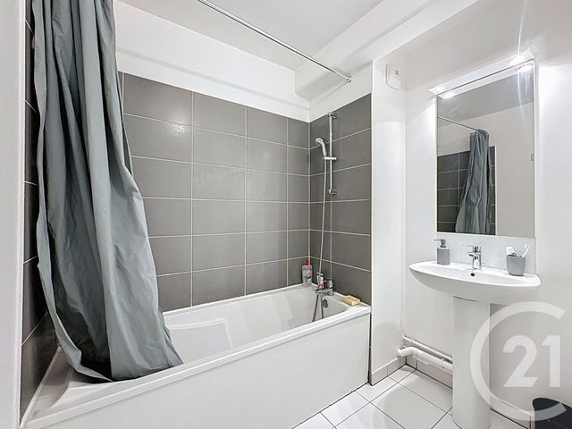 Afficher la photo en grand maison à vendre - 4 pièces - 87.09 m2 - MONTFERMEIL - 93 - ILE-DE-FRANCE - Century 21 Coeur De Ville