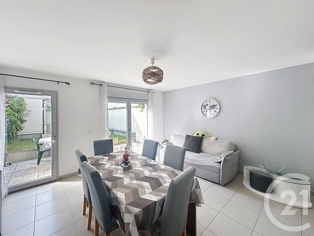 Afficher la photo en grand maison à vendre - 4 pièces - 87.09 m2 - MONTFERMEIL - 93 - ILE-DE-FRANCE - Century 21 Coeur De Ville