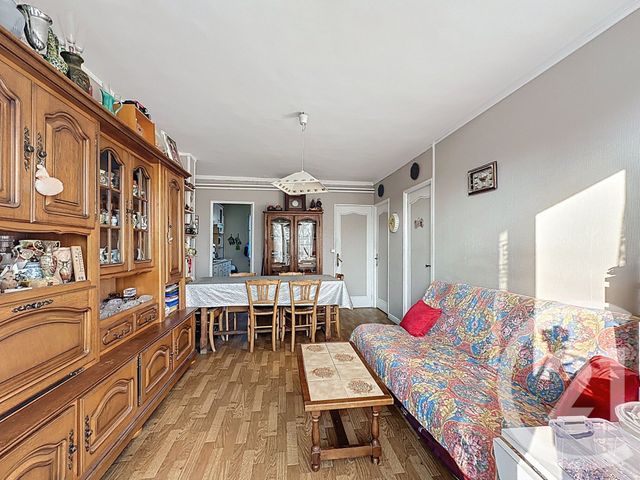 Appartement F3 à vendre - 3 pièces - 49.46 m2 - CLICHY SOUS BOIS - 93 - ILE-DE-FRANCE - Century 21 Coeur De Ville