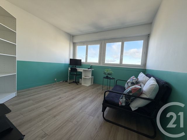 Appartement F4 à vendre - 4 pièces - 86.34 m2 - CLICHY SOUS BOIS - 93 - ILE-DE-FRANCE - Century 21 Coeur De Ville