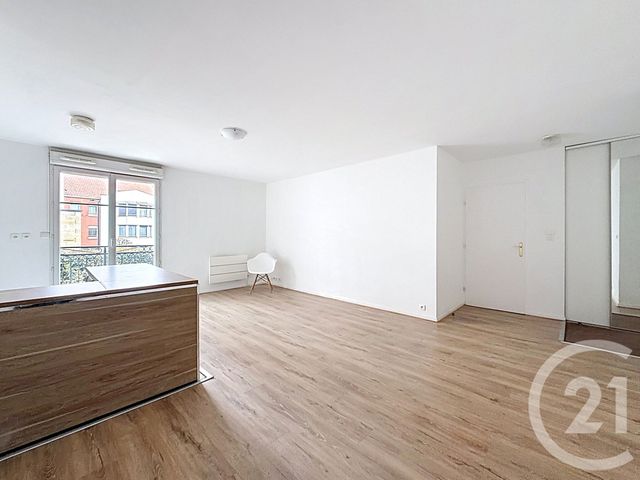 Appartement à vendre - 3 pièces - 63.07 m2 - MONTFERMEIL - 93 - ILE-DE-FRANCE - Century 21 Coeur De Ville