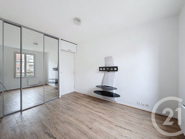 Appartement à vendre - 3 pièces - 63.07 m2 - MONTFERMEIL - 93 - ILE-DE-FRANCE - Century 21 Coeur De Ville