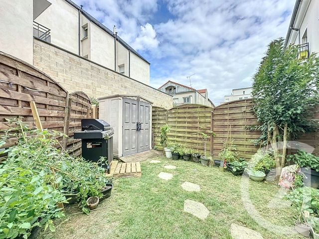 Appartement à vendre - 3 pièces - 54.0 m2 - MONTFERMEIL - 93 - ILE-DE-FRANCE - Century 21 Coeur De Ville