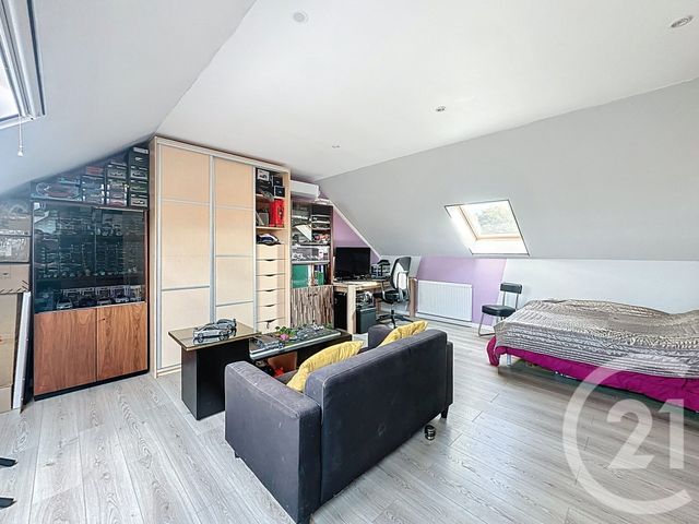 maison à vendre - 5 pièces - 131.0 m2 - MONTFERMEIL - 93 - ILE-DE-FRANCE - Century 21 Coeur De Ville