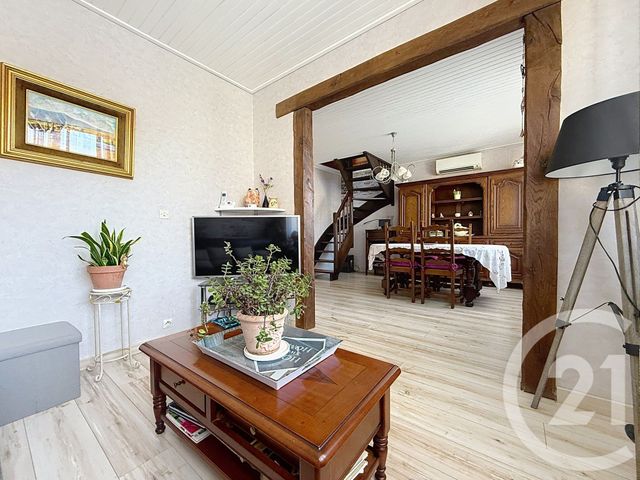 Afficher la photo en grand maison à vendre - 5 pièces - 120.52 m2 - MONTFERMEIL - 93 - ILE-DE-FRANCE - Century 21 Coeur De Ville