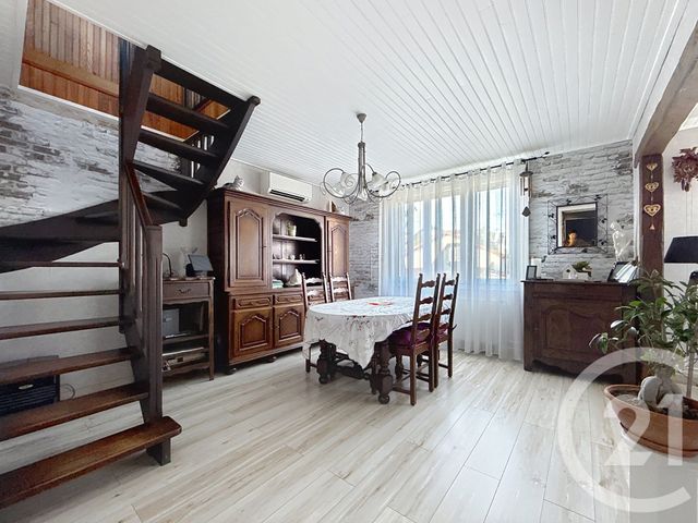 Afficher la photo en grand maison à vendre - 5 pièces - 120.52 m2 - MONTFERMEIL - 93 - ILE-DE-FRANCE - Century 21 Coeur De Ville