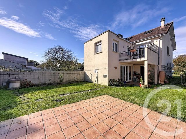 Afficher la photo en grand maison à vendre - 5 pièces - 120.52 m2 - MONTFERMEIL - 93 - ILE-DE-FRANCE - Century 21 Coeur De Ville