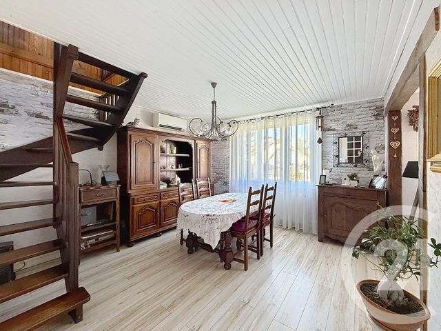 maison à vendre - 5 pièces - 120.52 m2 - MONTFERMEIL - 93 - ILE-DE-FRANCE - Century 21 Coeur De Ville