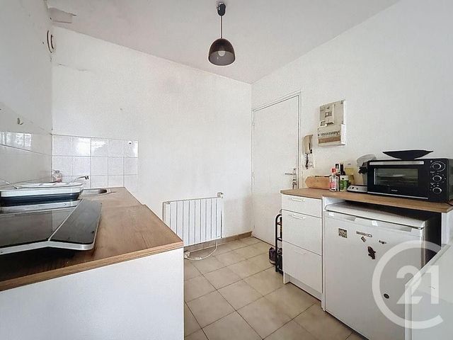 Appartement F1 à vendre - 1 pièce - 25.0 m2 - MONTFERMEIL - 93 - ILE-DE-FRANCE - Century 21 Coeur De Ville